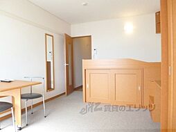 阪急嵐山線 松尾大社駅 徒歩13分の賃貸アパート 3階1Kのリビング/ダイニング