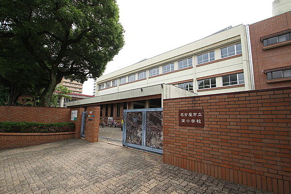画像17:名古屋市立栄小学校