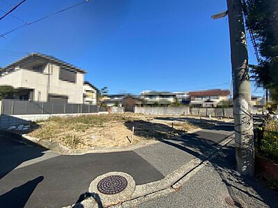 外観：南海本線「岸和田」駅まで徒歩１１分♪毎日の通勤や通学に便利ですね！