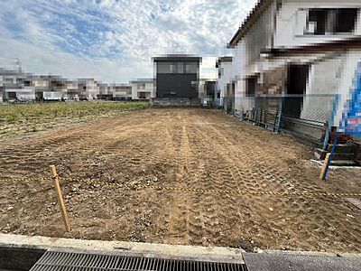 外観：ＪＲ阪和線「久米田」駅まで徒歩１４分！毎日の通勤や通学に便利です♪