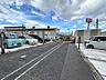 駐車場：【駐車場】敷地内駐車場（月額：6000円〜11000円）ございますよ！空き状況確認必要です！詳しくは担当までお問い合わせください！