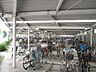 その他：駐輪場に屋根があるので、雨の日に自転車が濡れにくく嬉しいですね♪