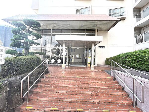 エントランスを拡大表示