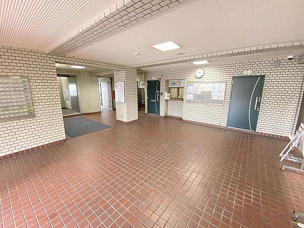エントランスを拡大表示