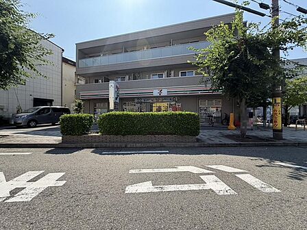 セブンイレブン大阪狭山市駅前店まで徒歩9分