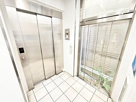 【エレベーター】荷物が多い日も楽々にお部屋に持っていけますね!