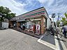 周辺：セブンイレブン高石高師浜店まで徒歩２分