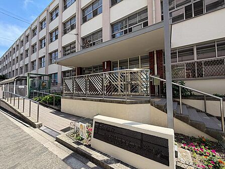 大阪市立加賀屋東小学校まで徒歩３分