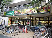 ina21 杉並新高円寺店（622m）
