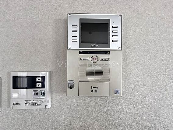 テレビモニター...