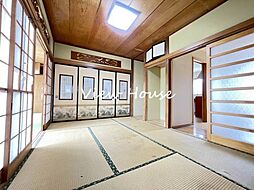 高崎市　棟高町　中古 5DKの室内