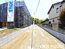 外観：■道路との高低差も少ないため、毎日のお車の出し入れもスムーズに行えて、ストレスフリーな環境です！(6/16撮影)