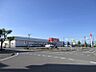 周辺：サンキ境町店 691m営業時間≪10：00〜19：00≫　老若男女問わず衣服を購入することができて便利♪