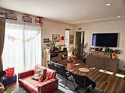 小山市雨ヶ谷　中古住宅 3SLDKのリビング/ダイニング