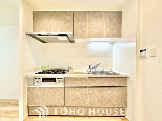 【KITCHE...