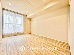 【Breeze、 green scent】澄み切った空気。移ろう季節の中、ゆっくりと流れる時間。幸せを噛みしめる穏やかな生活。