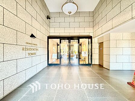◆浴室◆の温もりを感じ、ふわりと寄り添う太陽の妖精たちが自然と僕達を微睡ませる。うとうとしたい訳ではないがそんな時間が嫌いじゃない自分がここにいる。