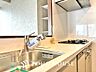 キッチン：◆愛育◆キッチンは家族の絆を育む大切な空間。シンプルで使い易いSystemKitchenで愉しく作る料理は愛情のある美味しいご馳走に。家族で使える広々としたダイニングキッチンです。