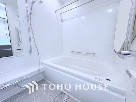 【BATHROOM】◆プライベートな空間◆simpleだからrelaxできるんです。こころもからだもキレイさっぱり。