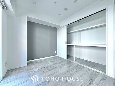 使いやすく、明るい部屋に仕上がります。子供部屋や趣味のお部屋にご利用できます。ご自身で家具などを配置し、素敵な空間を創り上げられます。