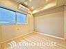 寝室：使いやすく、明るい洋室に仕上がります。子供部屋や趣味のお部屋にご利用できます。ご自身で家具などを配置し、素敵な空間を創り上げられます。