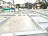 周辺：一歩わが家へ入るだけで、日常のせわしなさが消えていく。