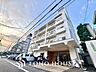リビング/ダイニング：【LIVING】◆眩い◆光が燦々と入り、家族の笑顔を照らす。「いつまでも続いて」と願う夢のような毎日がここにある。