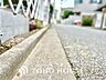 周辺：【FRONT ROAD】◆閑静な住宅地◆毎日の快適な暮らしを支える周辺の環境は素晴らしいものです。