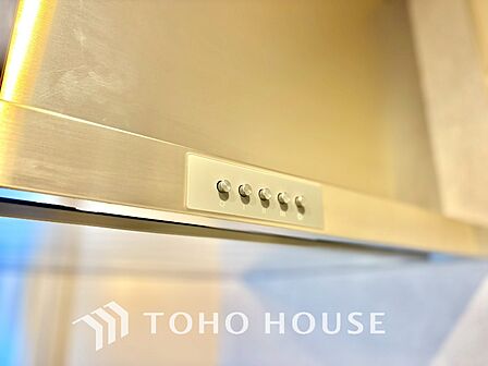 【KITCHEN】◆開放的◆後片付けが楽なシステムキッチン。収納スペースの充実!