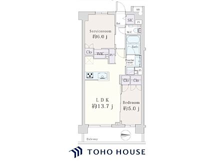 【house the light is illuminat】採光と風 家事導線も比較的良好で、風通しの良さで過ごしやすい麗(うら)らかな気分にさせてくれるリビング