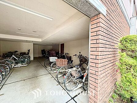 【BICYCLE PAEKING LOT】◆駐輪場◆快適な生活には欠かせない自転車。開放的な駐輪場がございます。