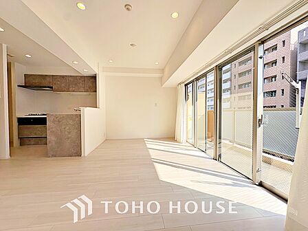 使いやすく、明るい洋室に仕上がります。子供部屋や趣味のお部屋にご利用できます。ご自身で家具などを配置し、素敵な空間を創り上げられます。