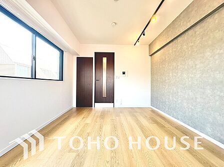 【居室】家具のレイアウトがしやすく、暮らしに合わせやすい物件。