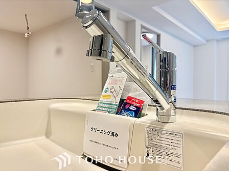 【KITCHEN】◆ワクワク◆開放的で機能性も高いシステムキッチン。お子様は毎日のご飯にワクワク！