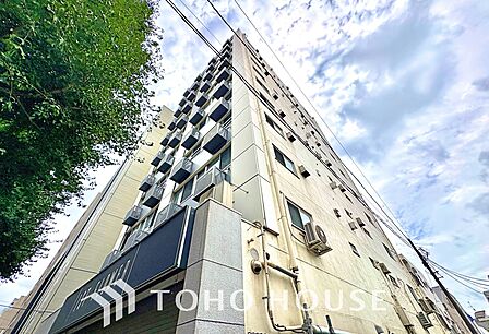 漂う上質な空気感、マンションに入れば「おかえりなさい」と笑顔で迎えてくれるエントランス。最良の心配りを感じるマンションでした。