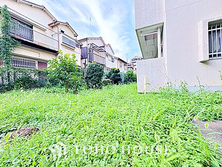 漂う上質な空気感、マンションに入れば「おかえりなさい」と笑顔で迎えてくれるエントランス。最良の心配りを感じるマンションでした。
