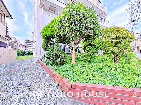 ほんの少しのこだわり。ちょっとした色使いがその家がもつ雰囲気、趣(おもむき)を携え、暮らす家族や訪ねてくる友人・知人に新鮮な香りを運んできます。