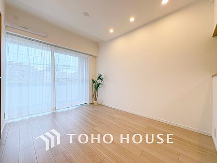 【LIVING】◆住む喜び、楽しさ、感動◆を君と共有したい。いつまでもずっと家族を見渡せるこの広い空間で。