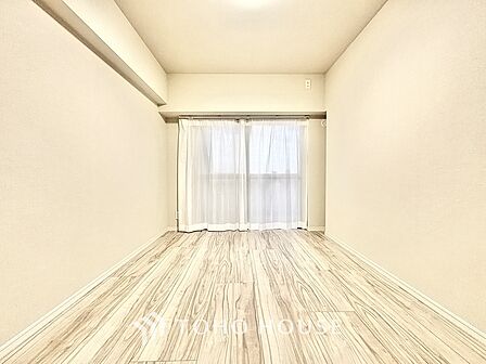 感性を育むプライベートルームはシンプルでスマートな空間。好みの空間で読書をしたり、音楽を聞いたりと一人の時間も充実したものにできます