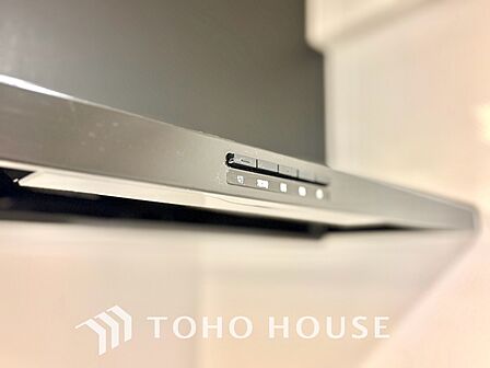 【KITCHEN】◆開放的◆後片付けが楽なシステムキッチン。収納スペースの充実!