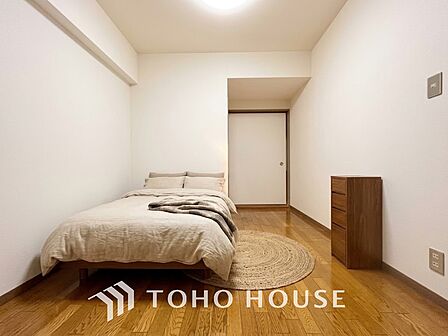 ※生成AIによるイメージです。家具・小物は販売価格に含まれません。【PRIVATE ROOM】◆リラックス◆寝室は一日の疲れを癒す大切な空間。快適で落ち着けるおすすめの間取りです。