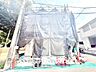 外観：【外観】落ち着いた街並みに調和する外観。住まいとしての安心感を感じられる佇まいです。