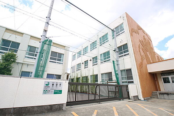 画像6:名古屋市立山田東中学校
