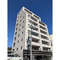 グランマノワール伝馬町 3F ｜ 愛知県名古屋市熱田区伝馬１丁目（賃貸マンション3LDK・3階・76.33㎡） その1