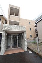 メゾンM&Y 302 ｜ 愛知県名古屋市中村区西米野町１丁目（賃貸マンション1K・3階・25.83㎡） その1