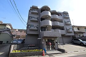 ヴィエント朝日ヶ丘 2A ｜ 愛知県名古屋市名東区朝日が丘（賃貸マンション2LDK・2階・54.54㎡） その1