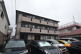 ベルネージュ 102 ｜ 愛知県名古屋市名東区引山２丁目（賃貸マンション3LDK・1階・65.46㎡） その1