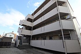 坪井マンション 302 ｜ 愛知県名古屋市千種区茶屋が坂１丁目（賃貸マンション1R・3階・40.50㎡） その1