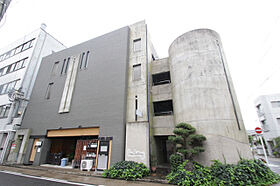 UNOEビル 304 ｜ 愛知県名古屋市千種区新池町３丁目（賃貸マンション1R・3階・24.70㎡） その1