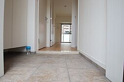 ルーエ金山 203 2階ワンルームのリビング/ダイニング